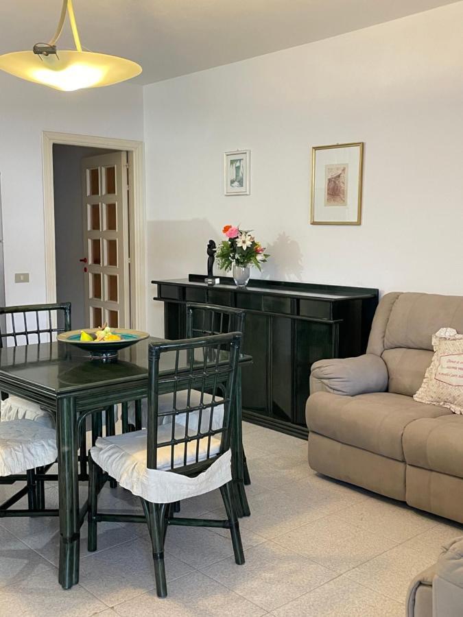 La Casa Di Tonia Apartment ลากาเลตตา ภายนอก รูปภาพ