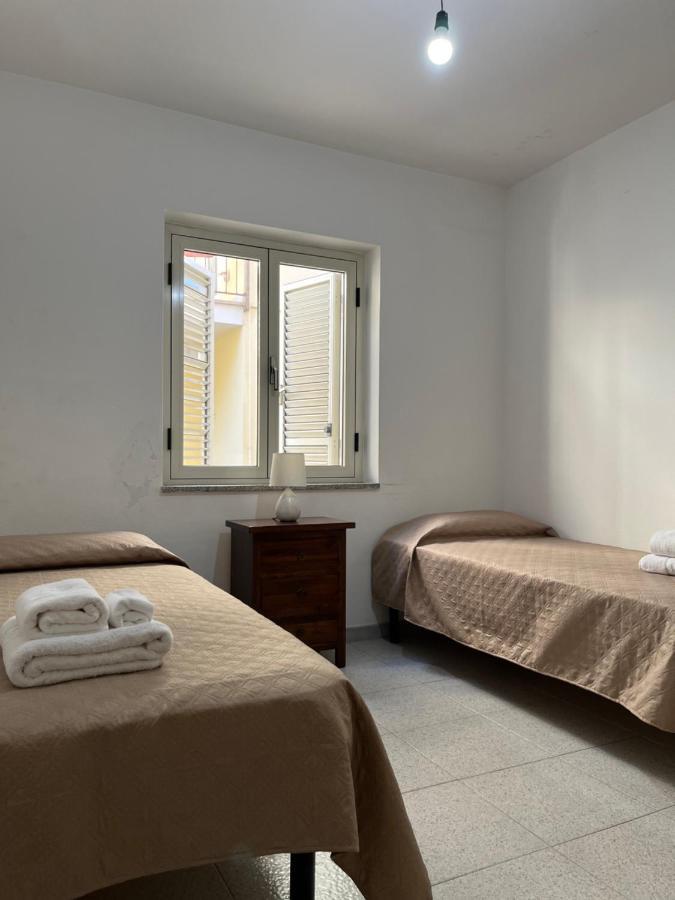 La Casa Di Tonia Apartment ลากาเลตตา ภายนอก รูปภาพ